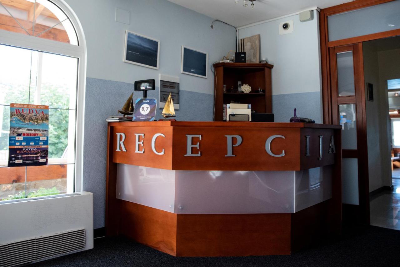 Hotel R Utjeha Kültér fotó