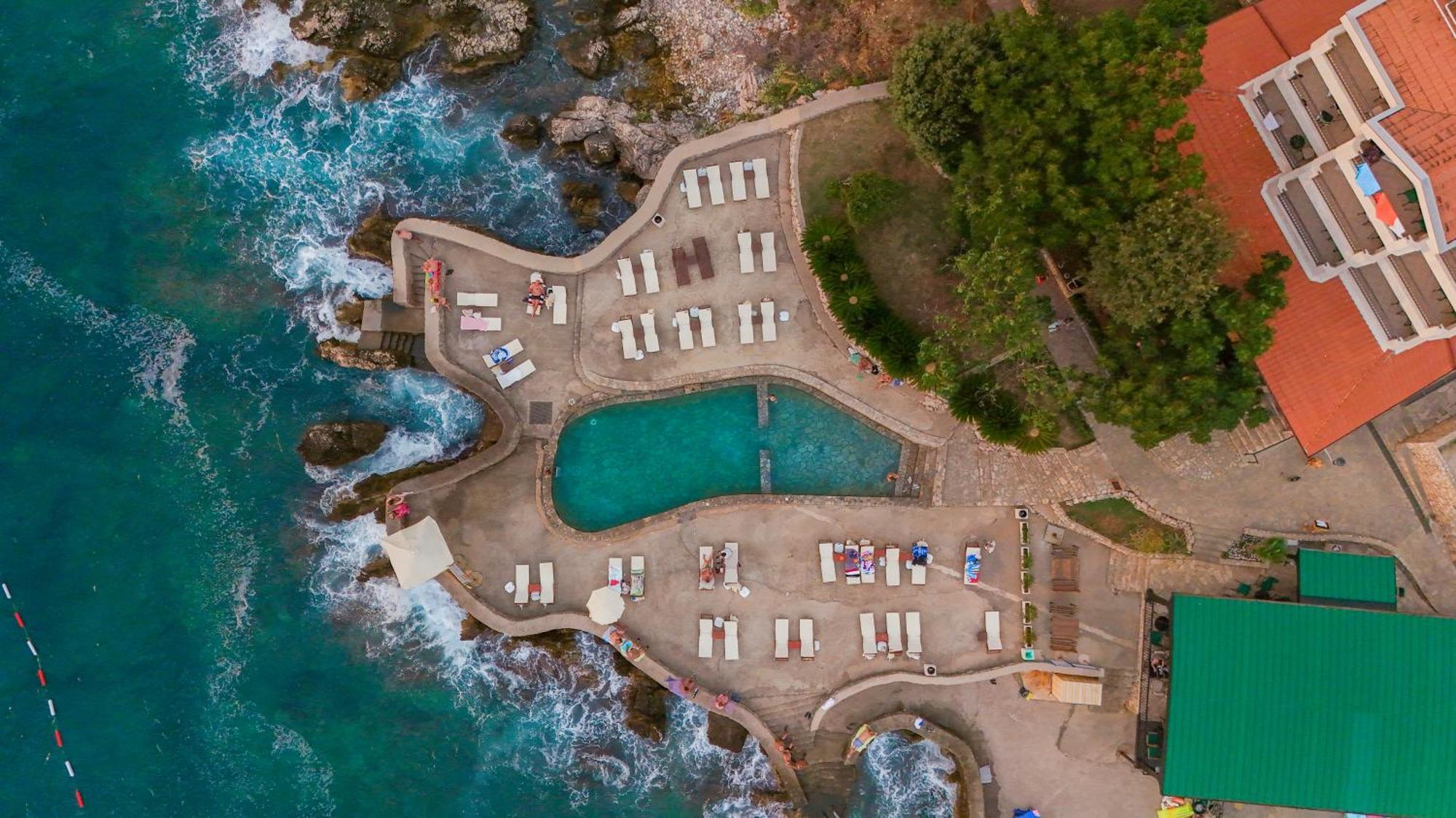 Hotel R Utjeha Kültér fotó