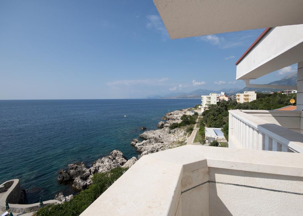 Hotel R Utjeha Kültér fotó