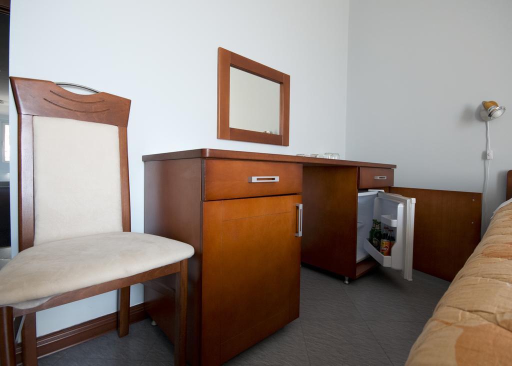 Hotel R Utjeha Kültér fotó