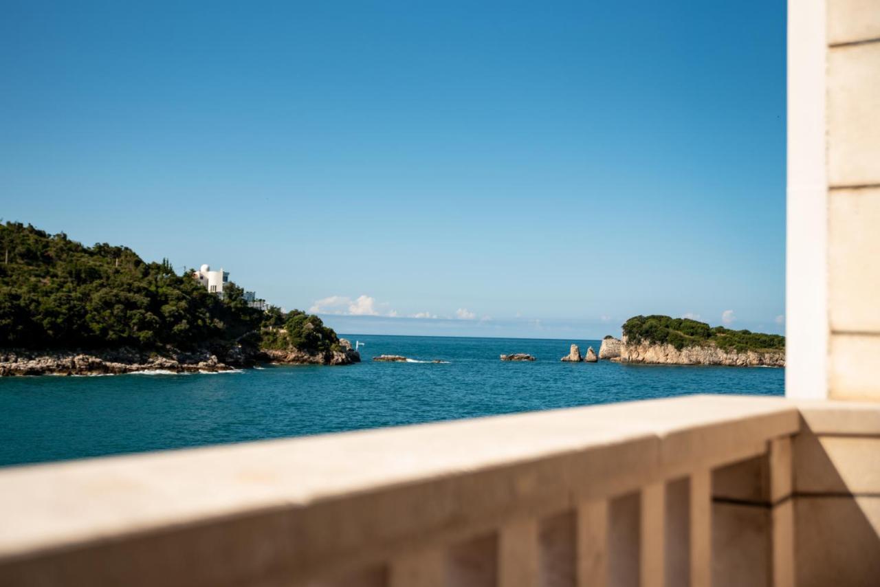 Hotel R Utjeha Kültér fotó