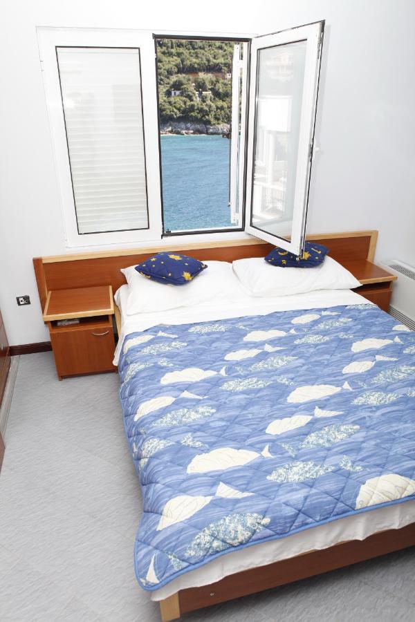 Hotel R Utjeha Szoba fotó